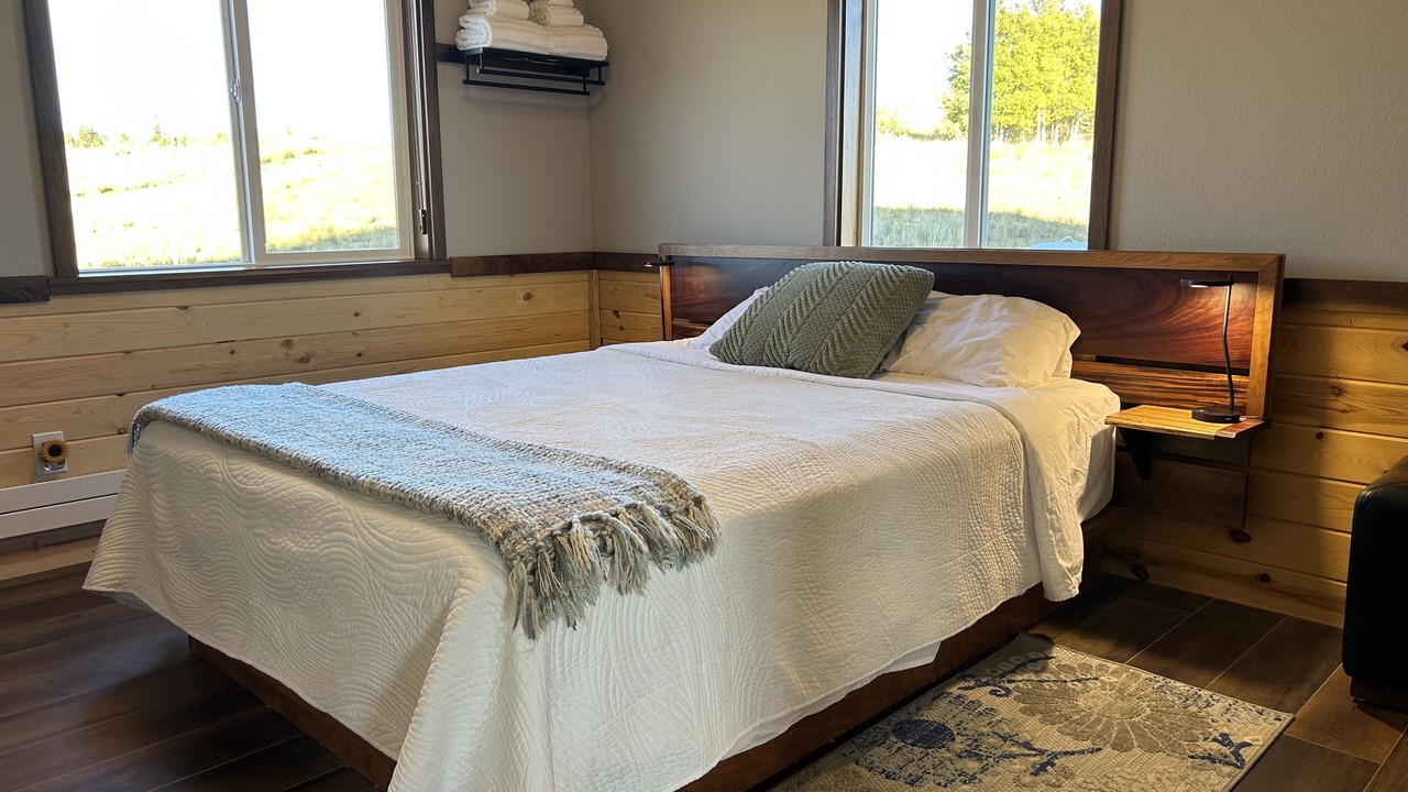 Photo of Bedroom in Indian Mountain