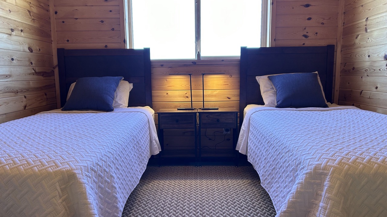 Photo of Bedroom in Indian Mountain