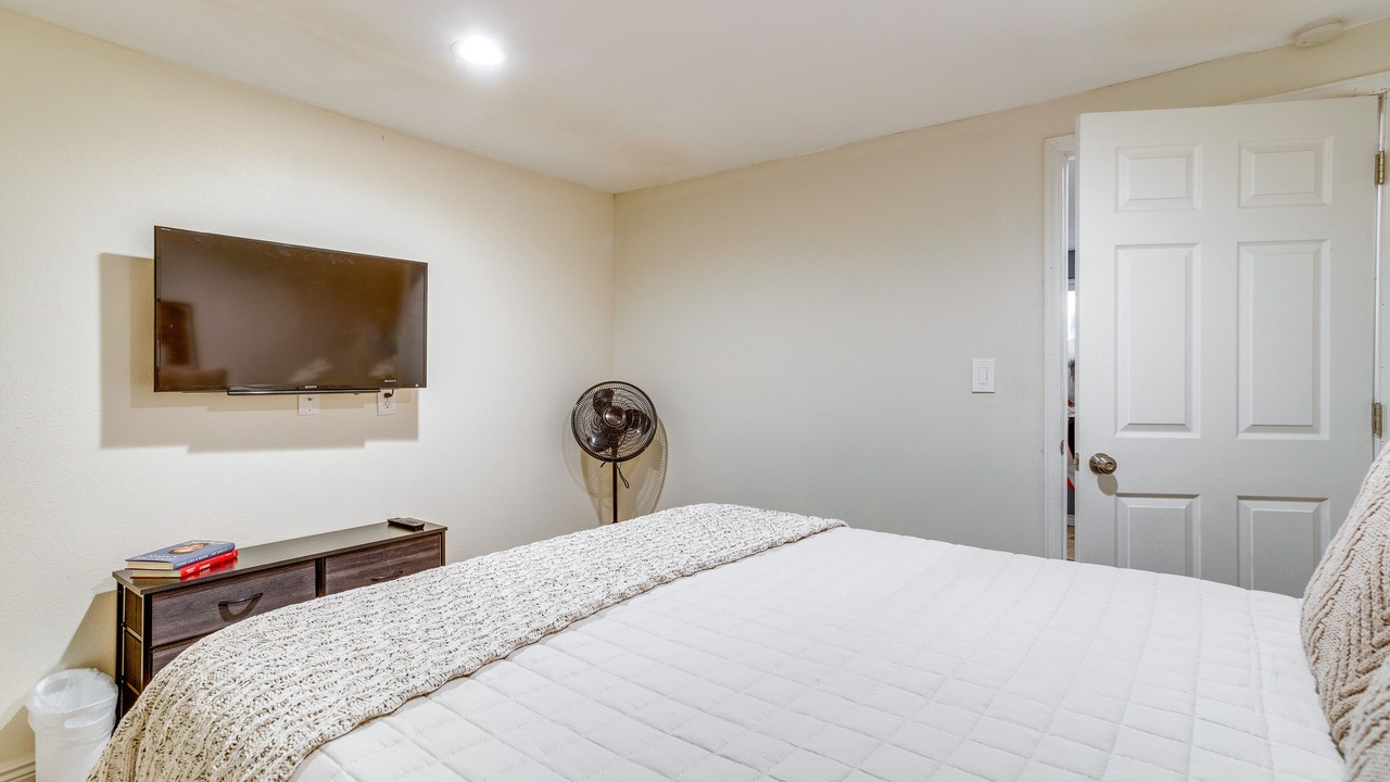 Photo of Bedroom in Highland Park