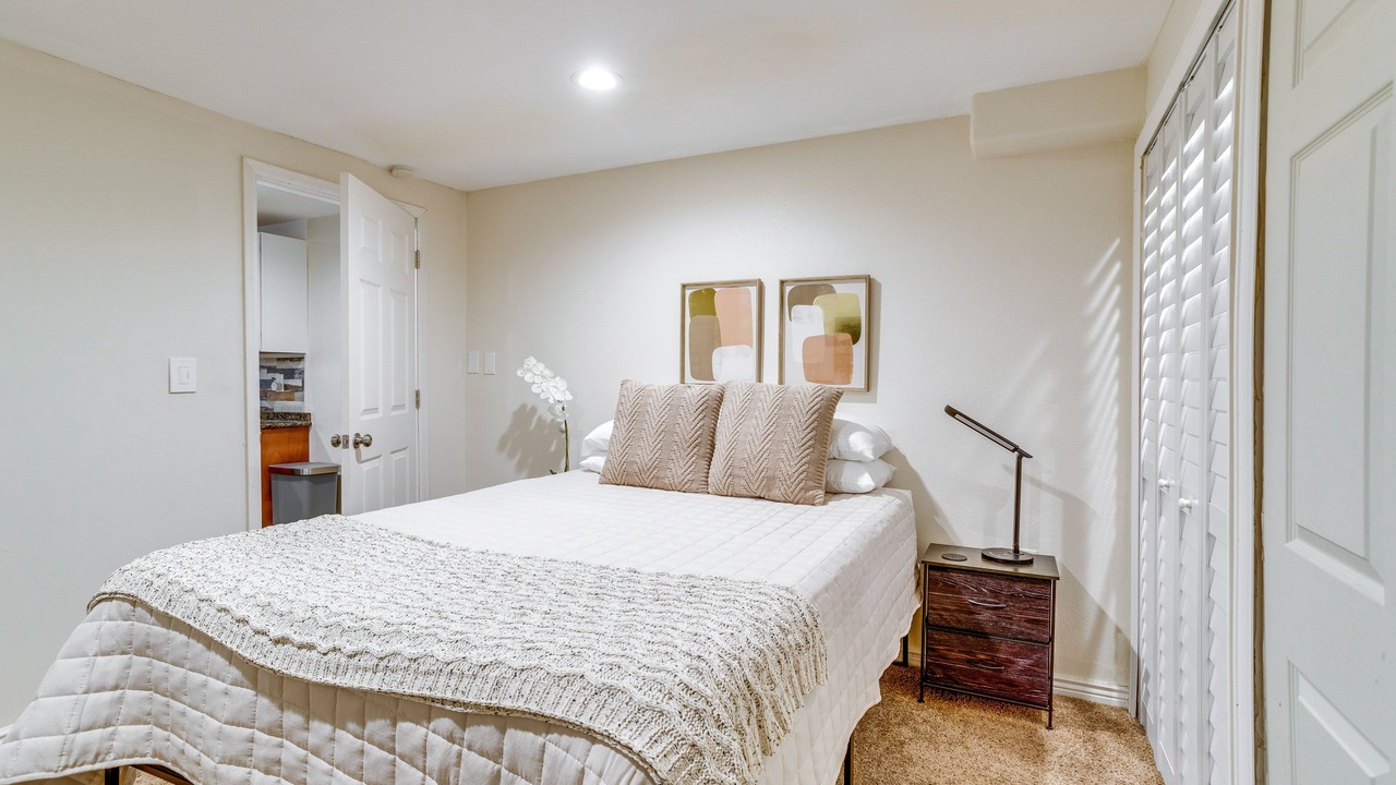 Photo of Bedroom in Highland Park