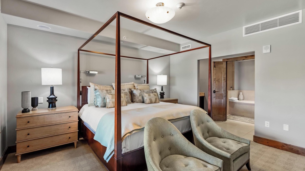 Photo of Bedroom in Steamboat Springs