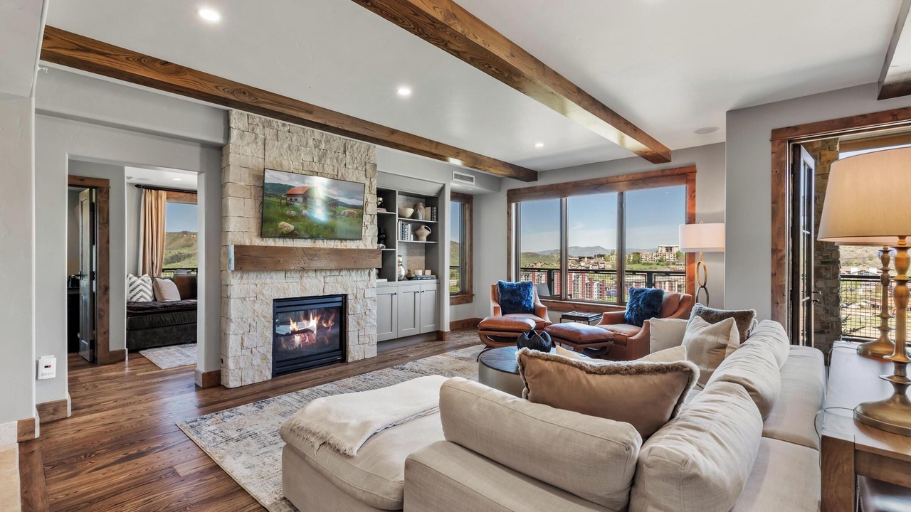 Photo of Livingroom in Steamboat Springs