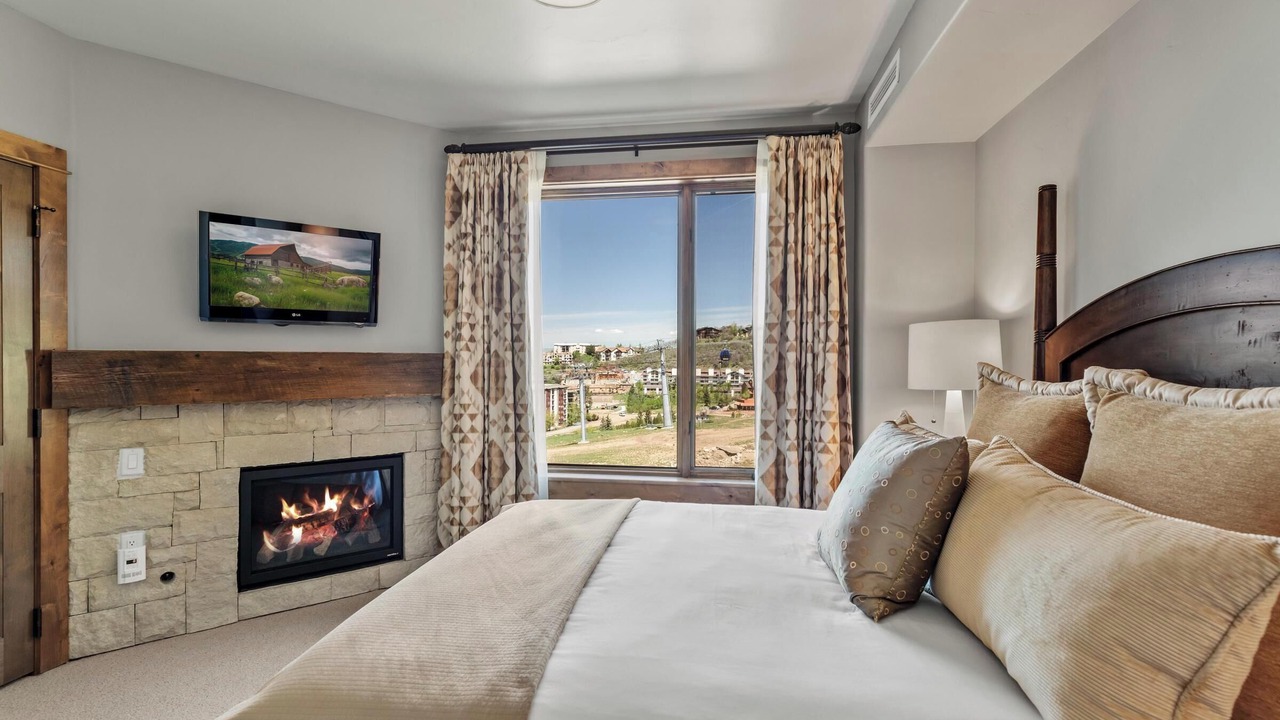 Photo of Bedroom in Steamboat Springs