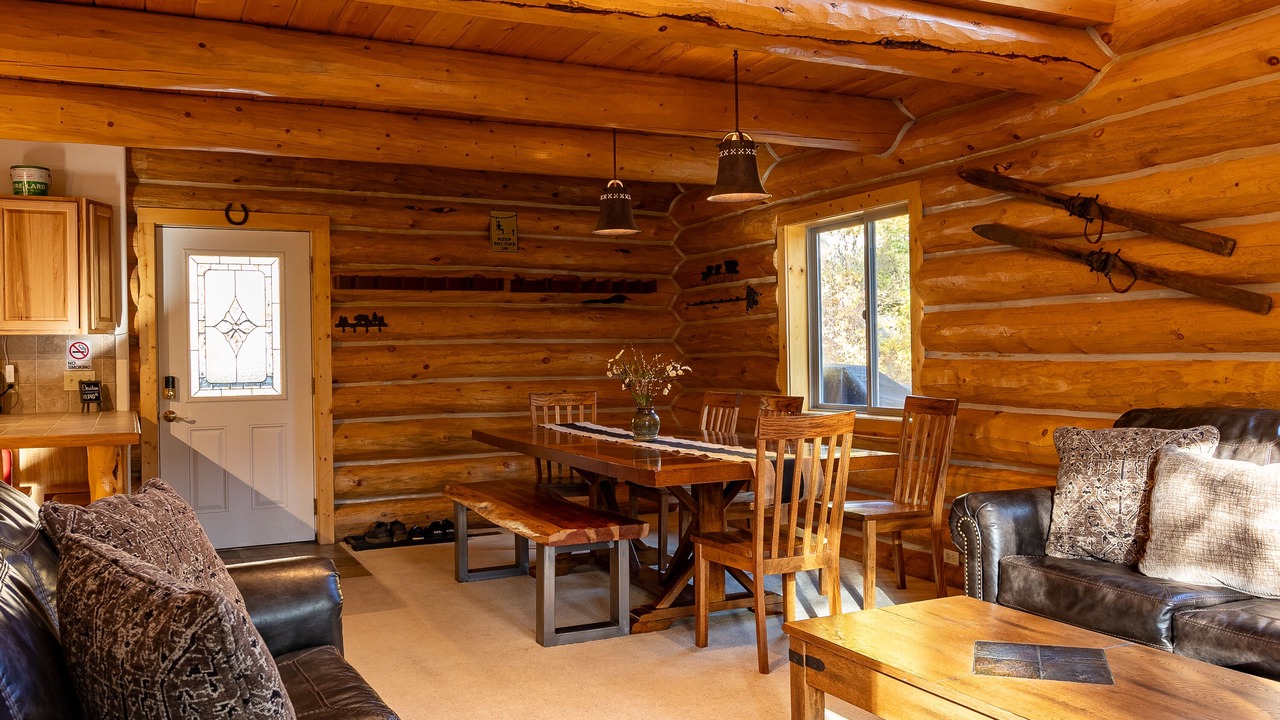 Photo of Livingroom in Alma