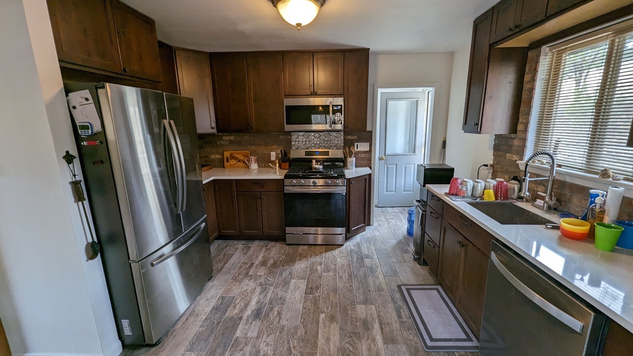 Photo of Kitchen in Pine