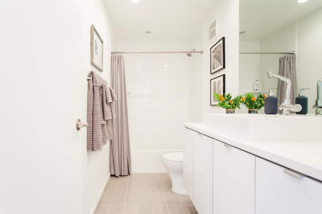 Photo of Bathroom in Highland