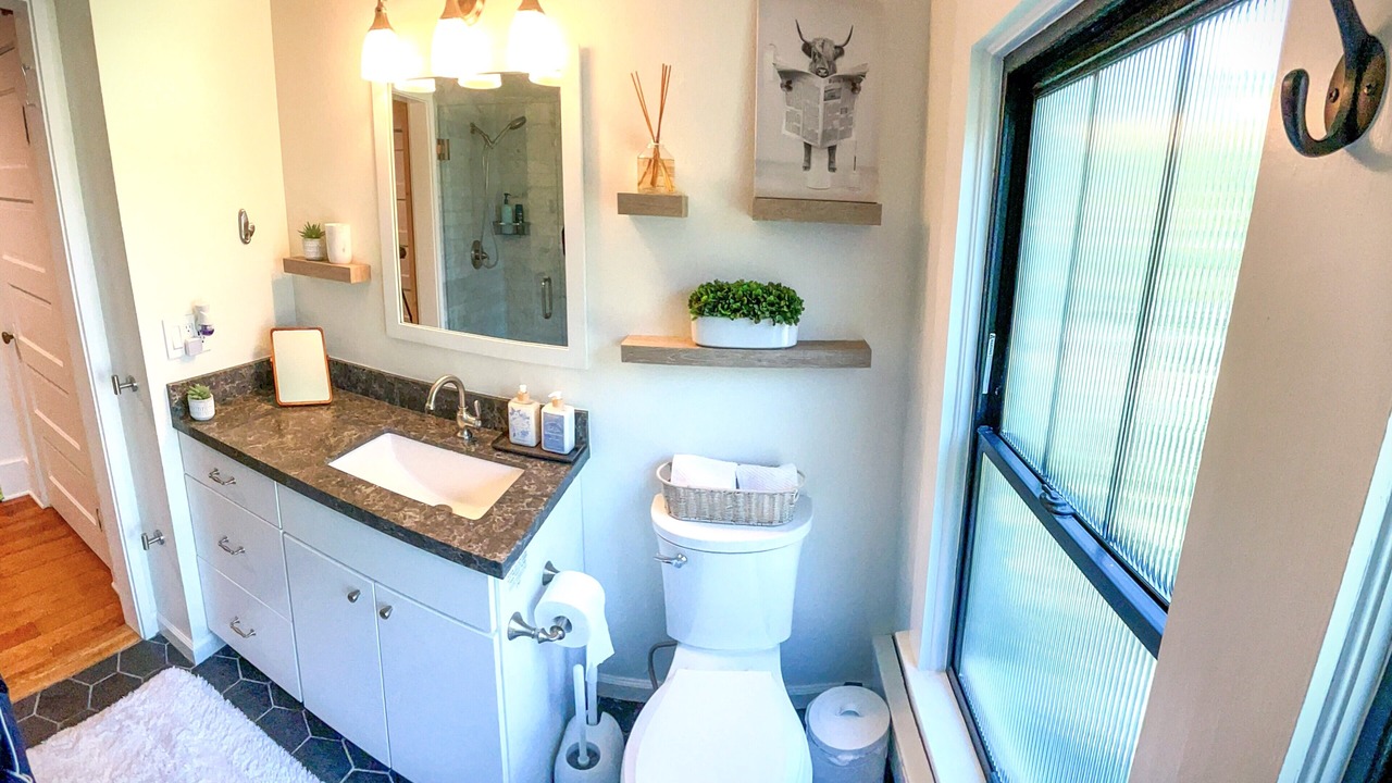 Photo of Bathroom in Littleton