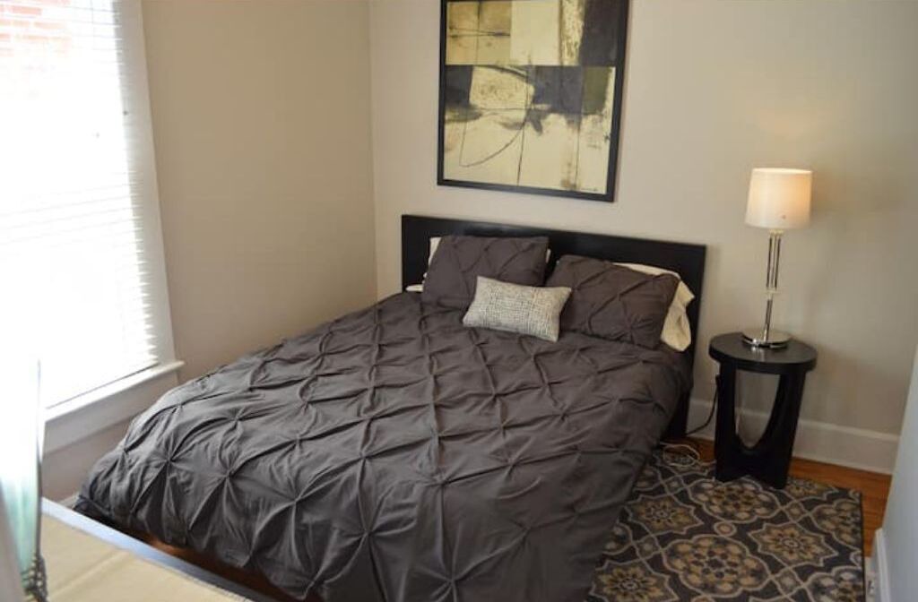 Photo of Bedroom in Five Points