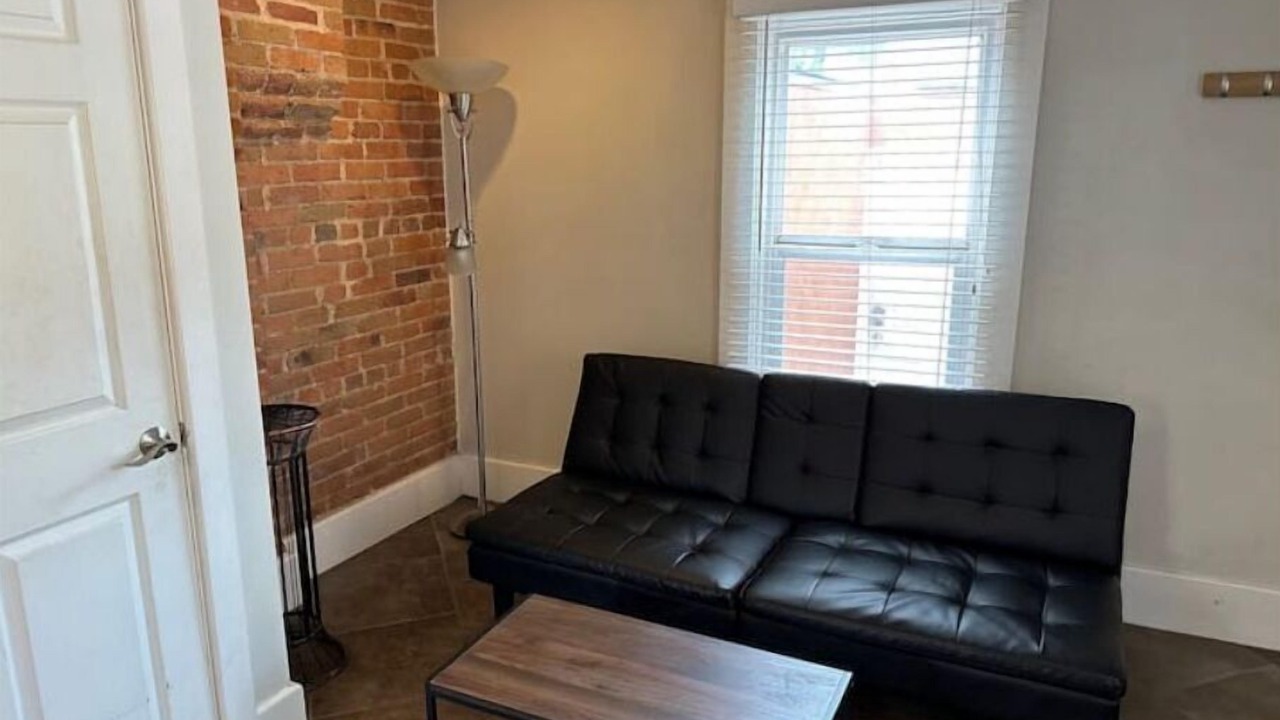 Photo of Livingroom in Curtis Park