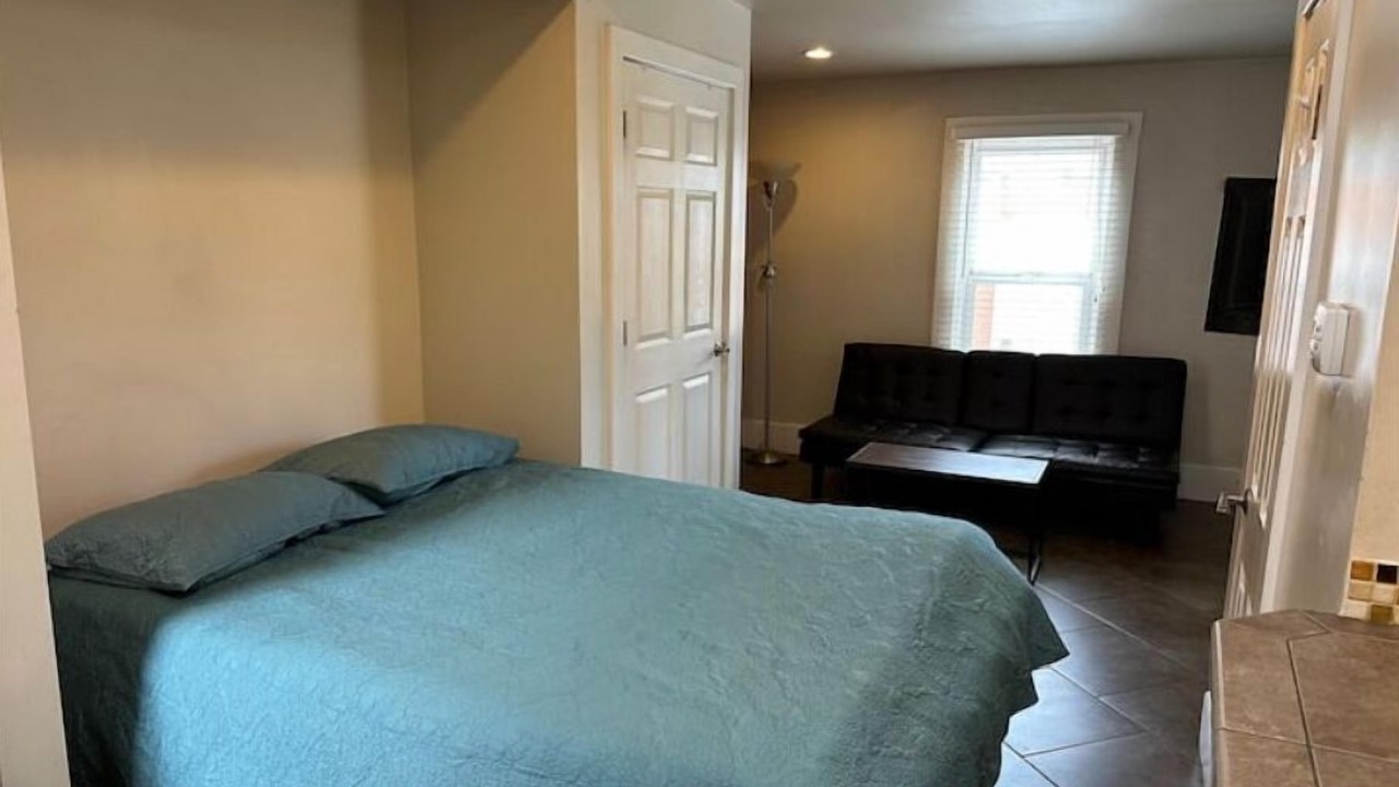 Photo of Bedroom in Curtis Park