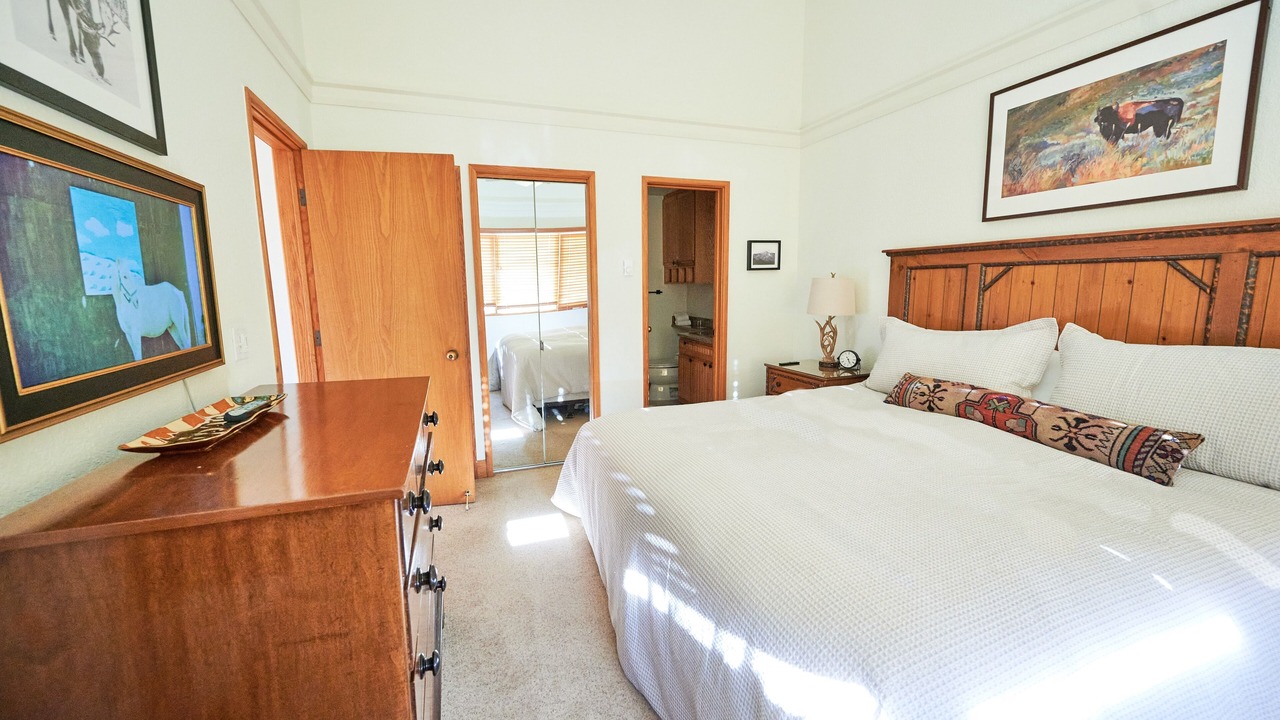 Photo of Bedroom in Beaver Creek