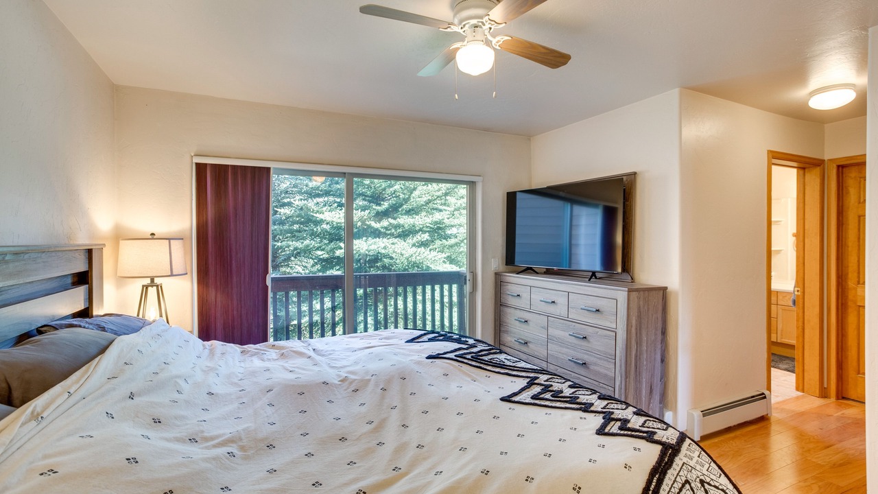 Photo of Bedroom in Edwards