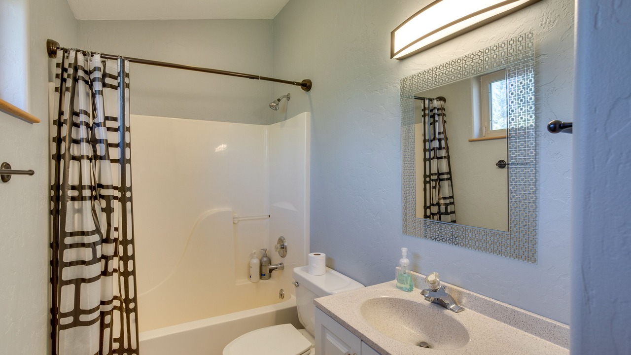 Photo of Bathroom in Edwards