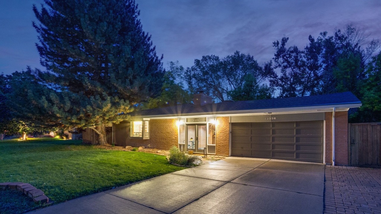 Photo of Outdoor in Applewood Villages