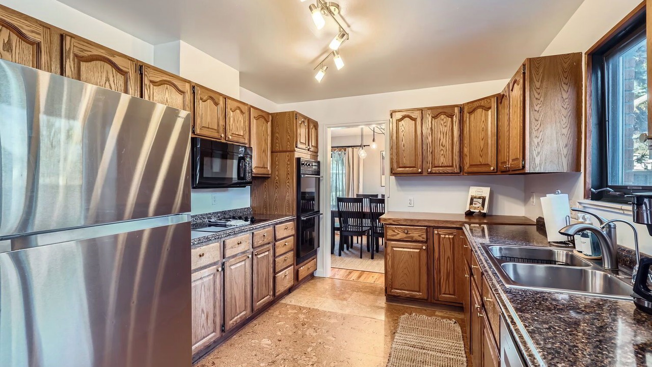 Photo of Kitchen in Applewood Villages