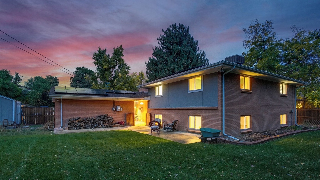 Photo of Outdoor in Applewood Villages