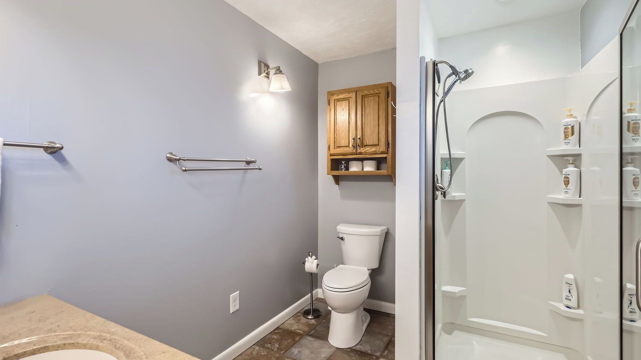 Photo of Bathroom in Applewood Villages