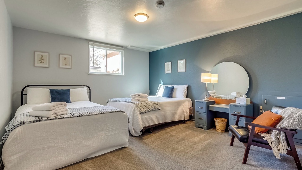 Photo of Bedroom in Applewood Villages