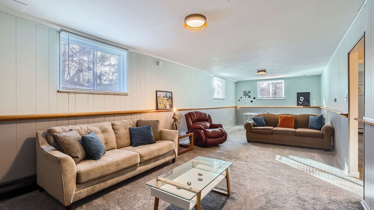 Photo of Livingroom in Applewood Villages