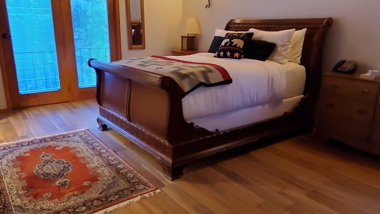 Photo of Bedroom in Twin Lakes