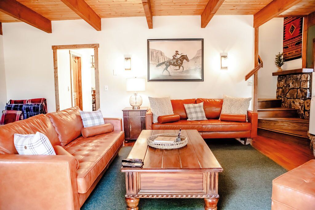 Photo of Livingroom in Ridgway