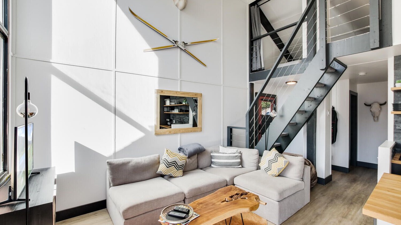 Photo of Livingroom in Baldy Mountain