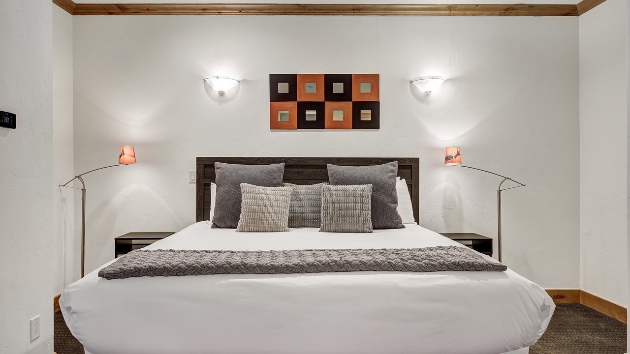 Photo of Bedroom in Woodmoor