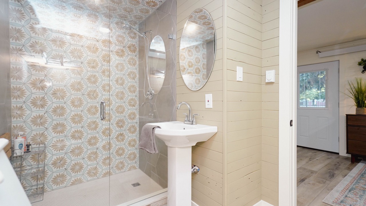 Photo of Bathroom in Loveland
