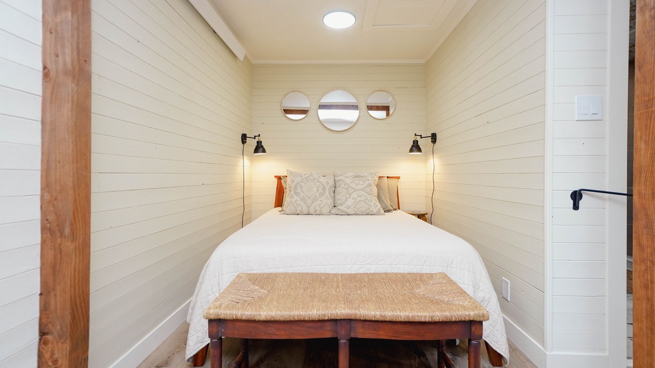 Photo of Bedroom in Loveland