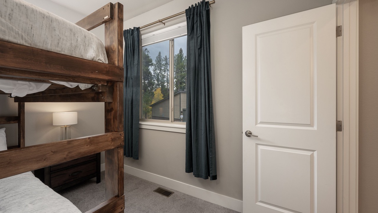 Photo of Bedroom in Rendezvous