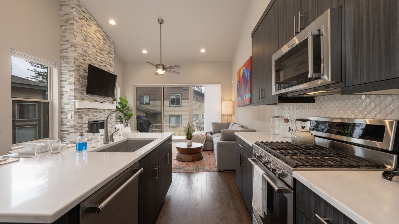 Photo of Kitchen in Rendezvous