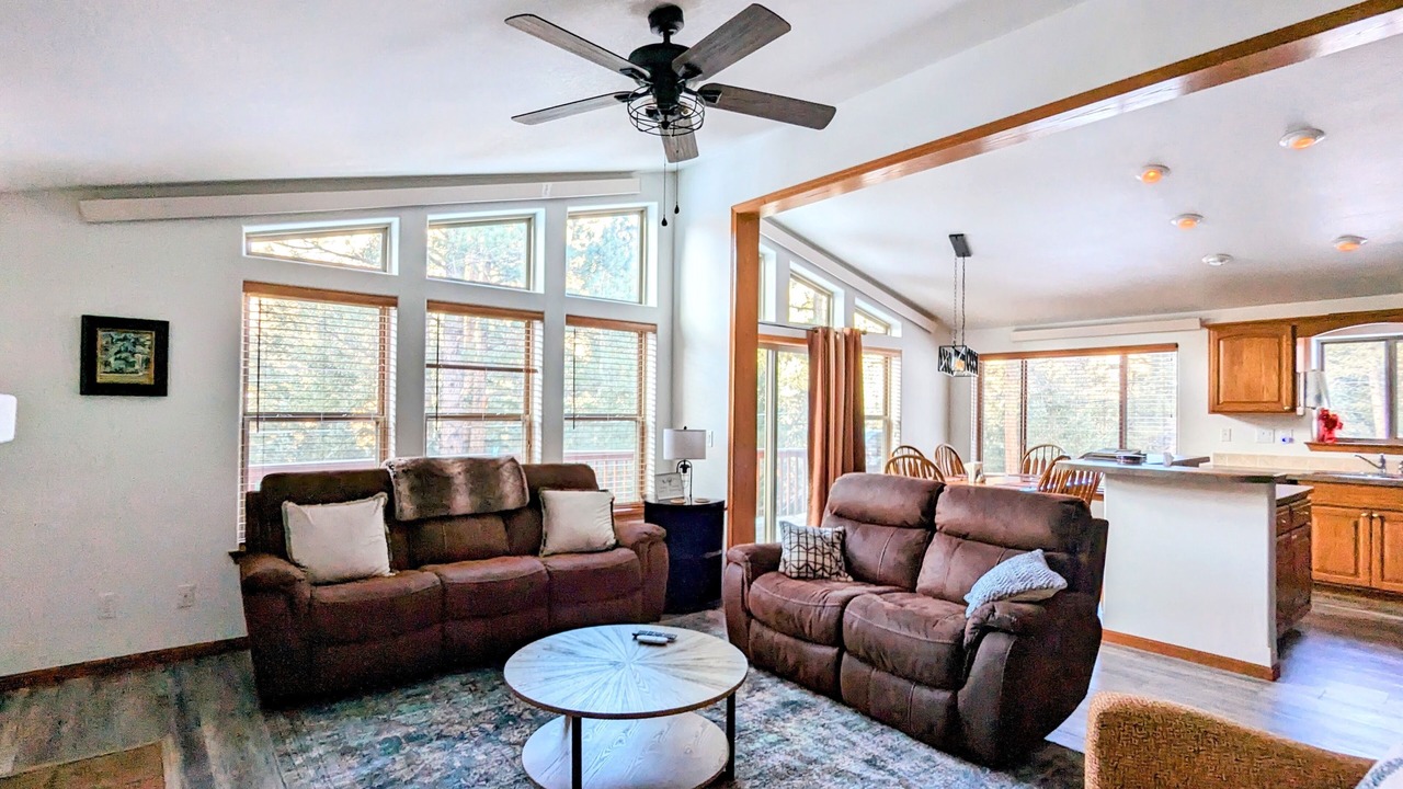 Photo of Bedroom in Idaho Springs