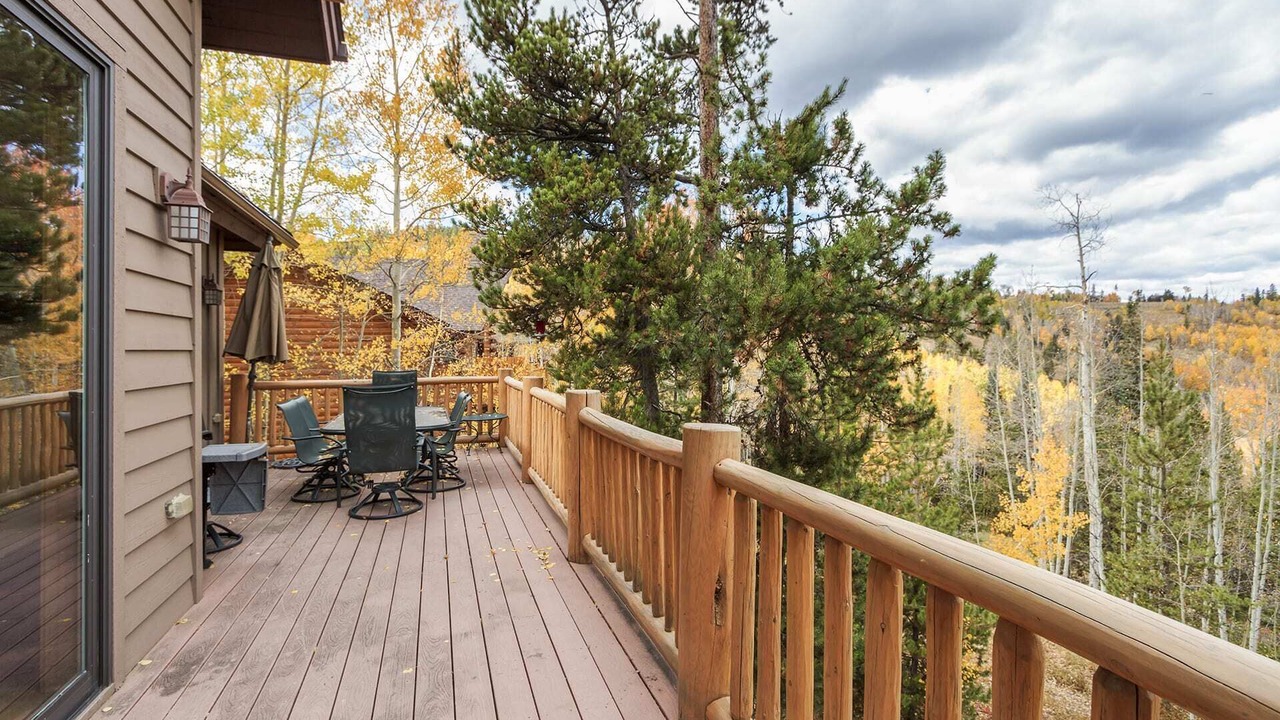 Photo of Outdoor in Three Peaks