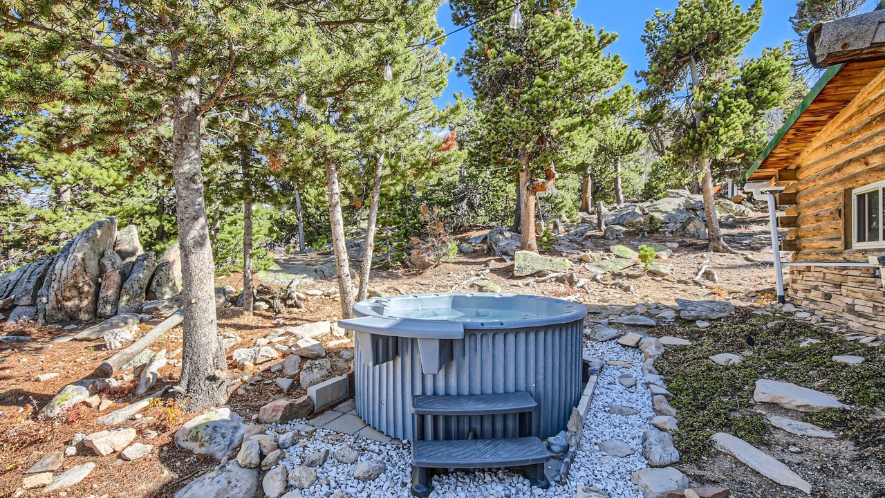 Photo of Outdoor in Black Hawk