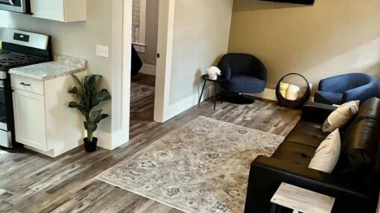 Photo of Livingroom in Manitou Springs Historic District