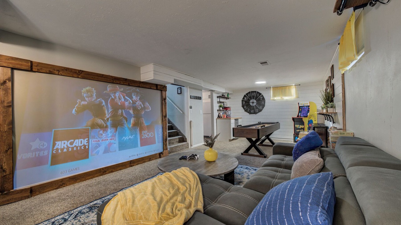 Photo of Livingroom in Central Colorado Springs