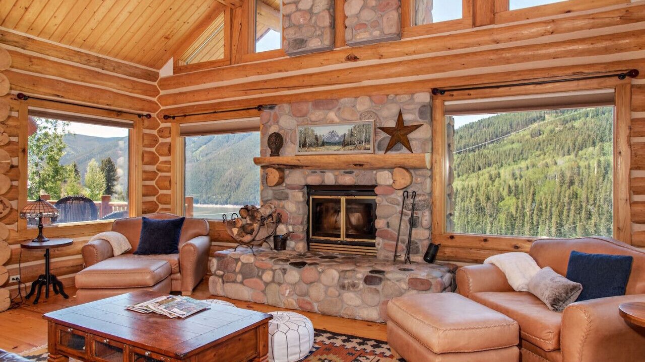 Photo of Livingroom in Basalt