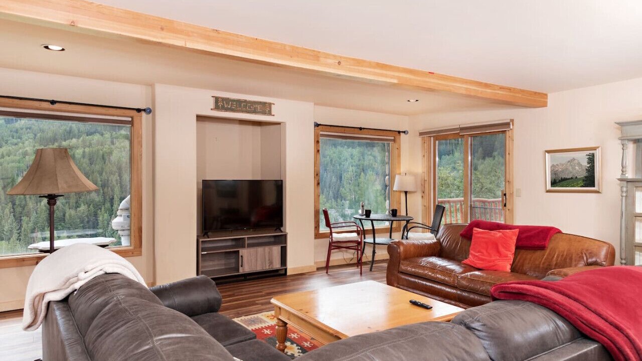 Photo of Livingroom in Basalt