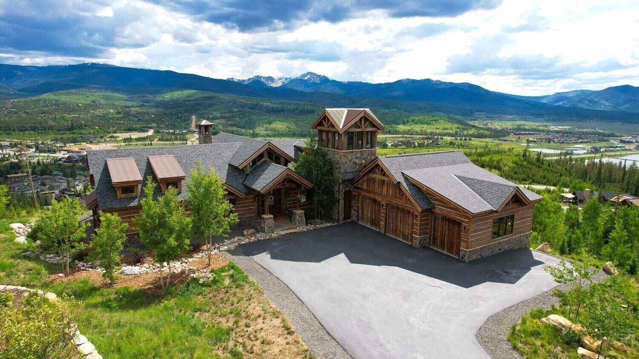 Photo of Outdoor in Rendezvous