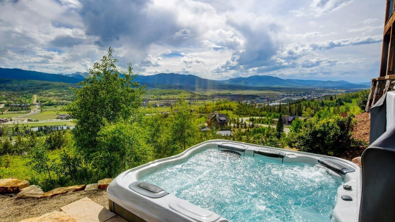 Photo of Outdoor in Rendezvous