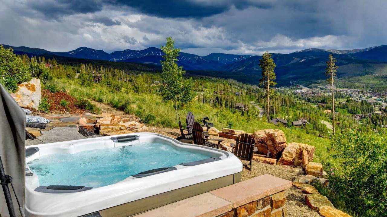 Photo of Outdoor in Rendezvous