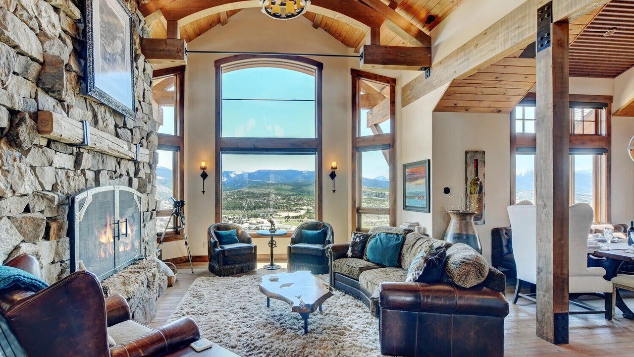 Photo of Livingroom in Rendezvous
