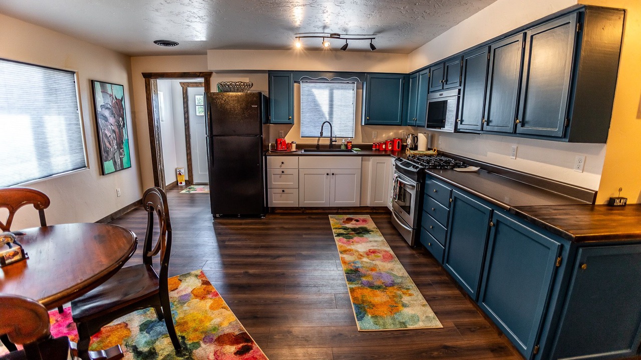 Photo of Kitchen in Lazear