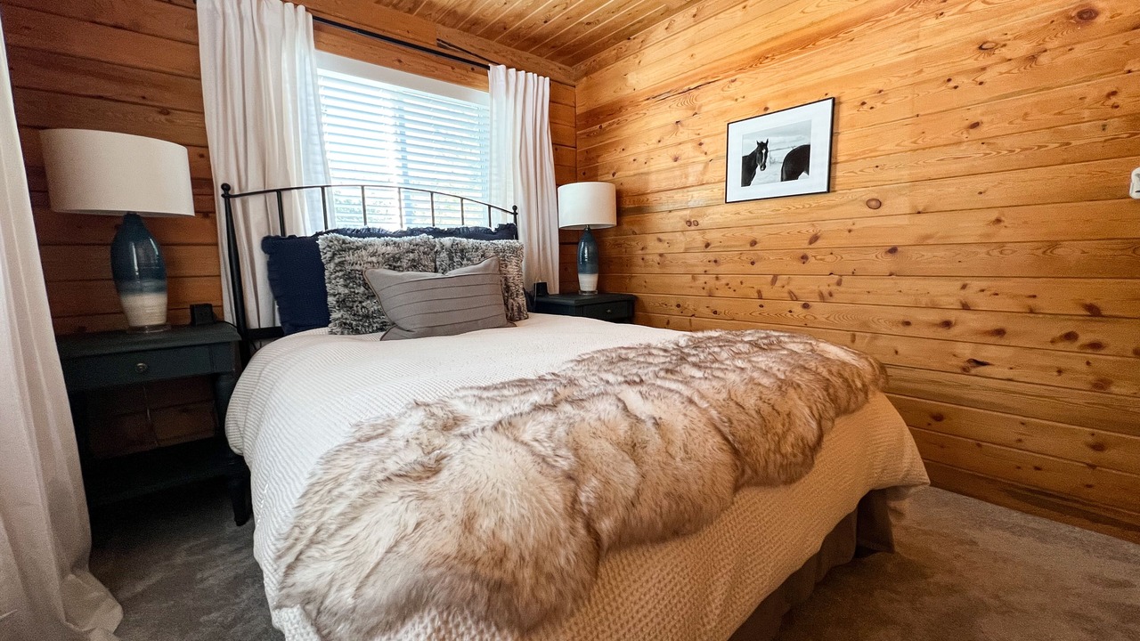 Photo of Bedroom in Bailey