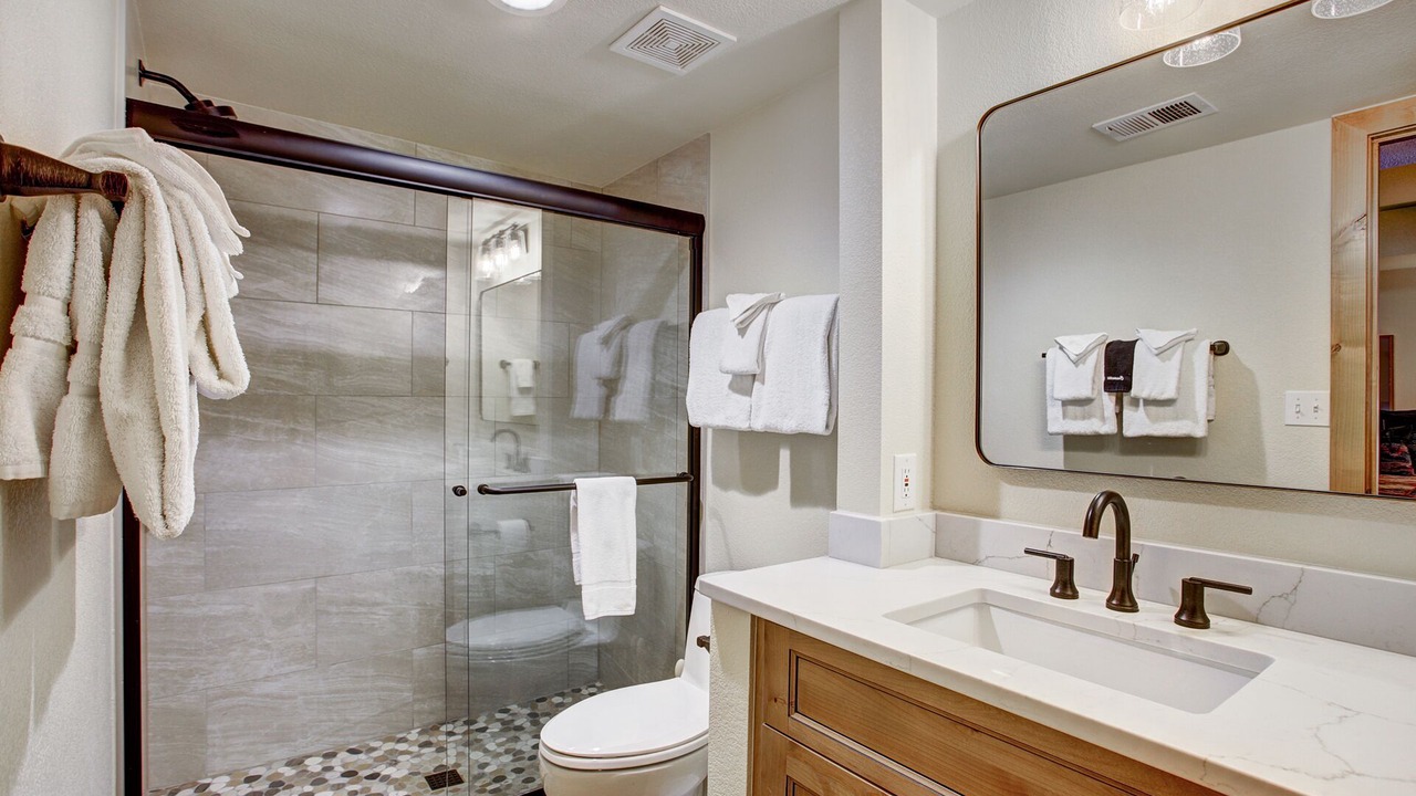 Photo of Bathroom in Warrior's Mark