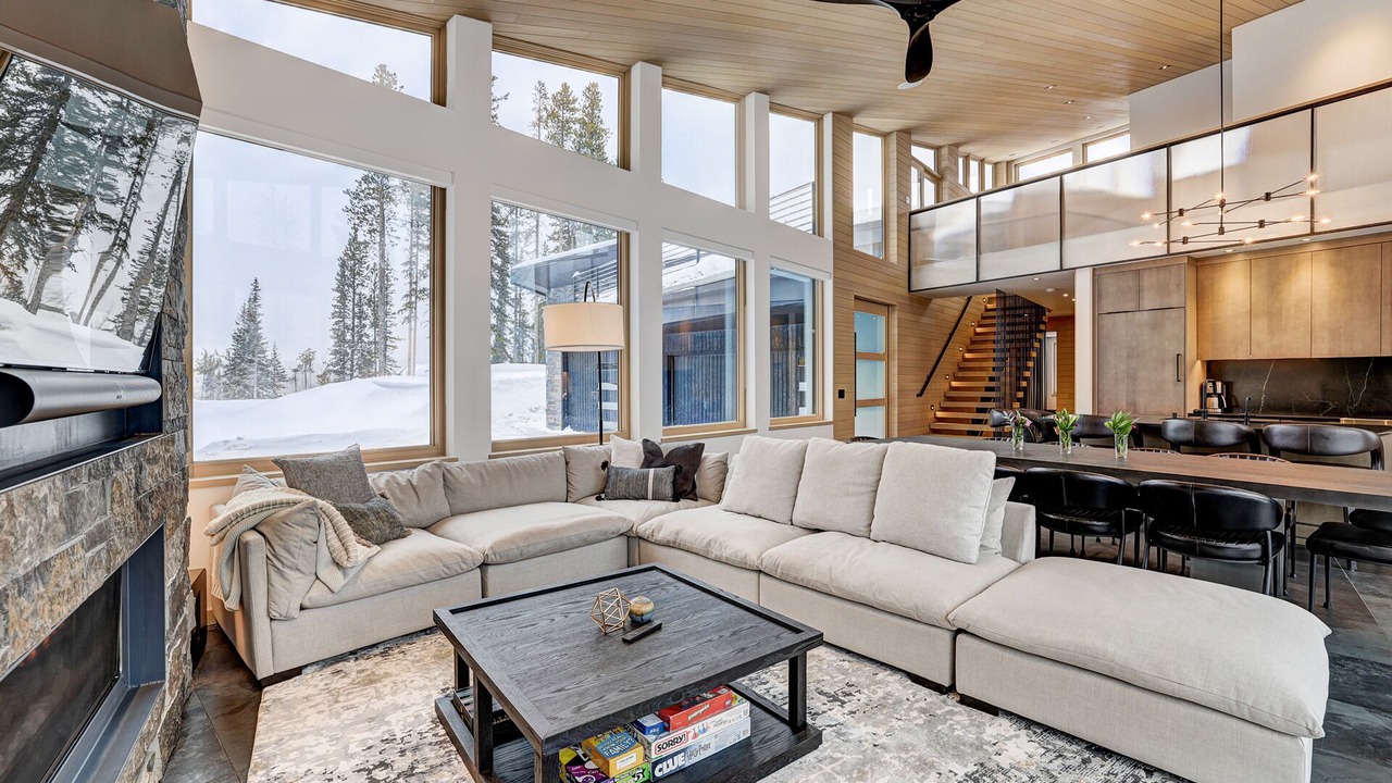 Photo of Livingroom in Blue River
