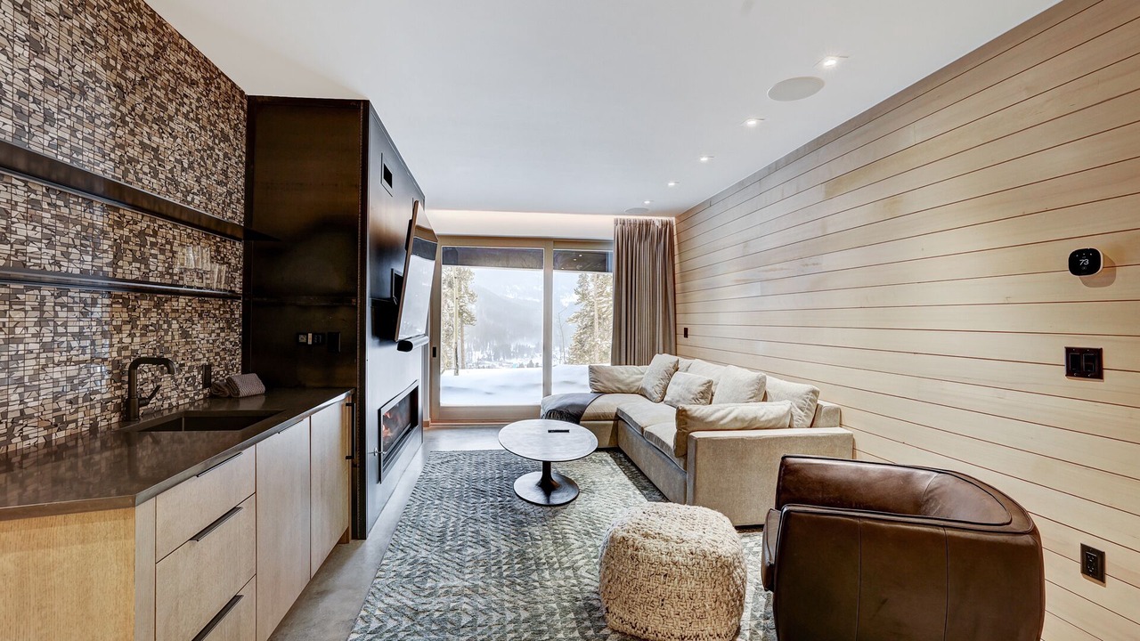 Photo of Livingroom in Blue River