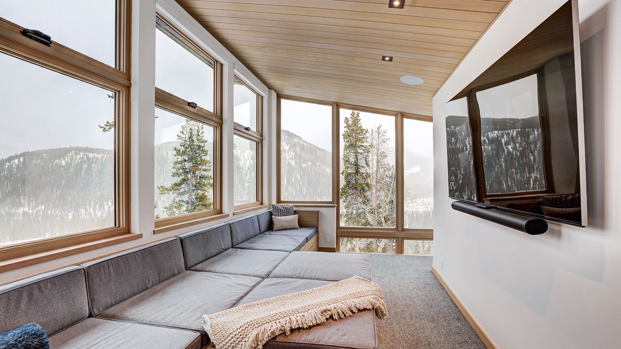 Photo of Livingroom in Blue River