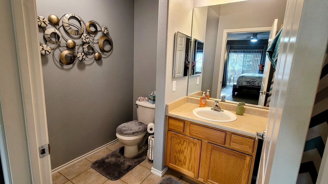 Photo of Bathroom in Stetson Hills