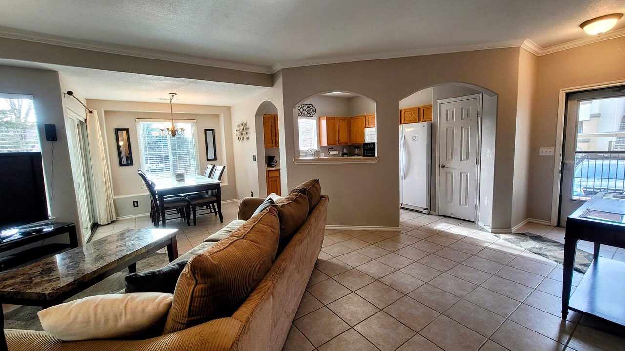 Photo of Livingroom in Stetson Hills